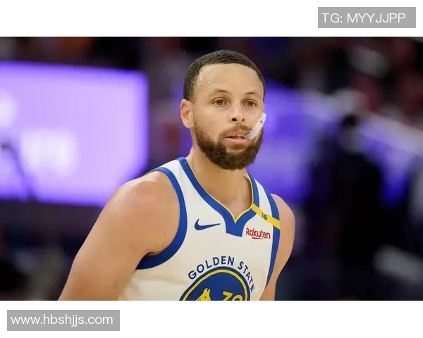 勇士与爵士激战正酣2月10日精彩对决引发球迷热议 勇士与爵士激战正酣2月10日精彩对决引发球迷热议